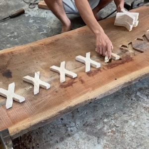 Amazing Technique Carpenter Woodworking - How To Recover Broken Wood And Build Outdoor Caffee Table