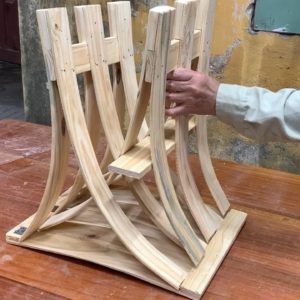 Amazing Innovative Woodworking Techniques Skillful - Build A Beautiful Curved Chair From Pallet Bar