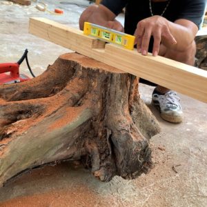 Admirable Ideas Woodworking Recycled Wood // Building Outdoor Garden Table From Discarded Wood