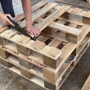 Amazing Design Idea - Woodworking Project Cheap From Pallet - Building A Storage Box From old Pallet