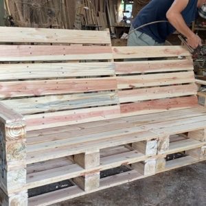 Amazing Ideas Woodworking Diy For Beginners - How To Build A Outdoor Bench From Pallets Step by Step