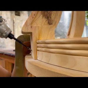 Woodworking Skills Always Creative Wonderful // Beautiful Wooden Round Table Design Ideas