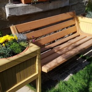 making a garden bench and planters
